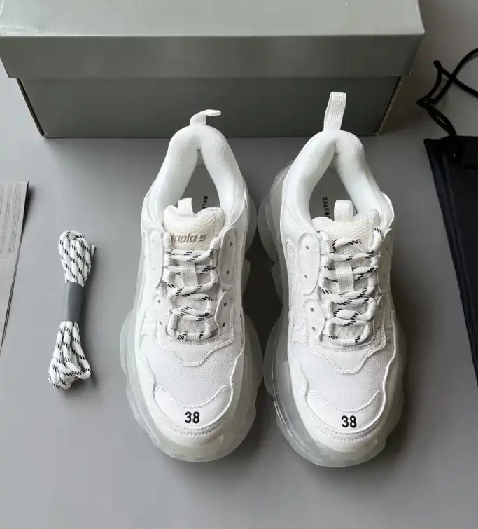 hype Balenciaga Sneakers