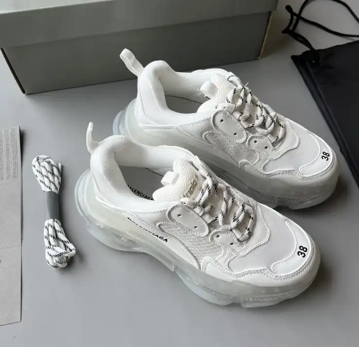 hype Balenciaga Sneakers