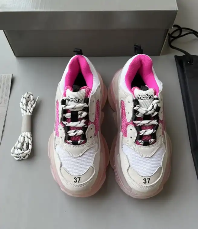 hype Balenciaga Sneakers