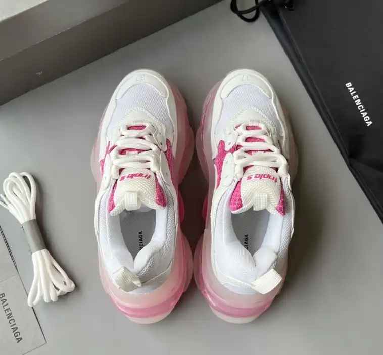 hype Balenciaga Sneakers