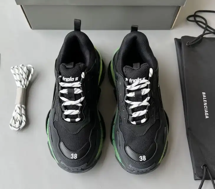 hype Balenciaga Sneakers