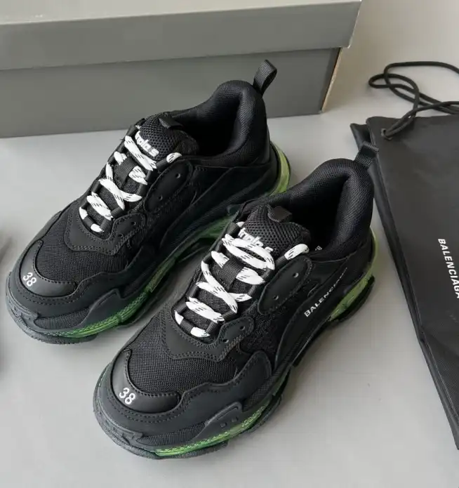 hype Balenciaga Sneakers