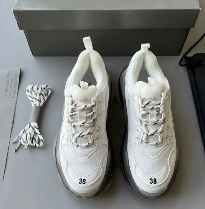 hype Balenciaga Sneakers