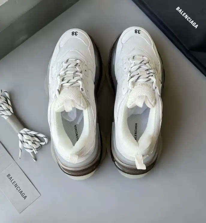 hype Balenciaga Sneakers