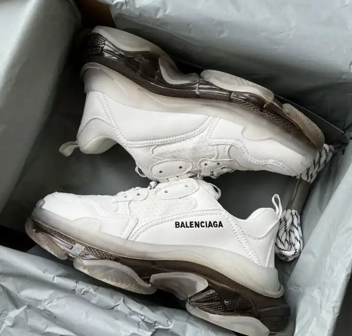 hype Balenciaga Sneakers