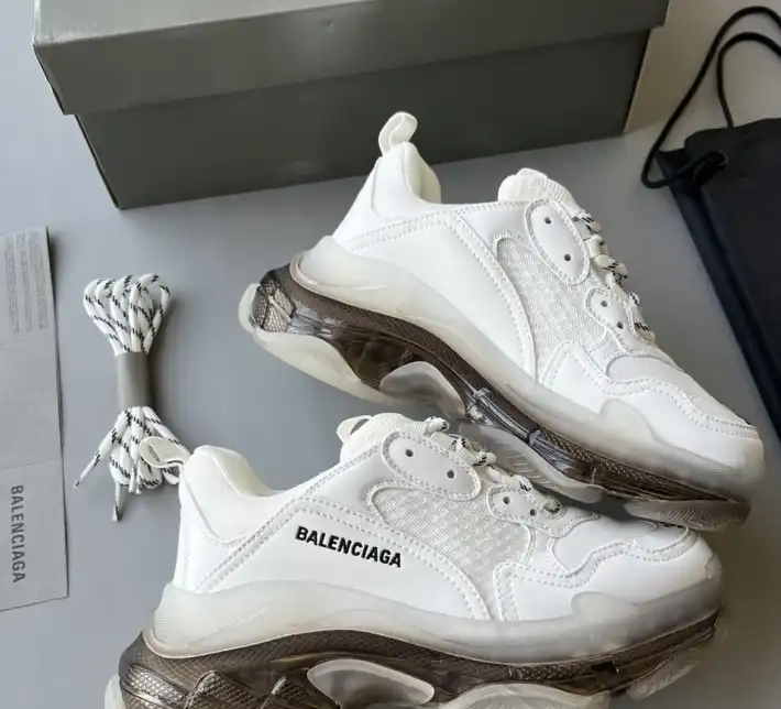 hype Balenciaga Sneakers