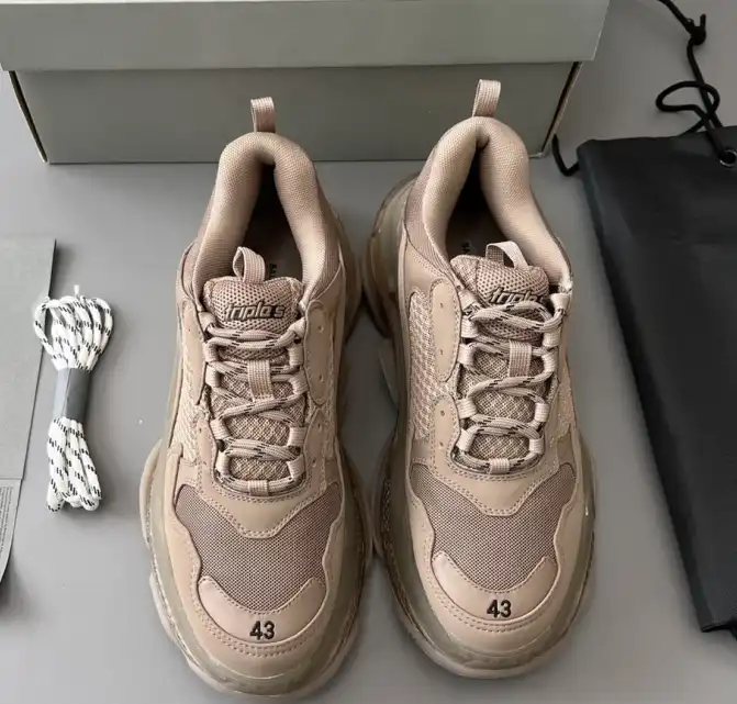 hype Balenciaga Sneakers