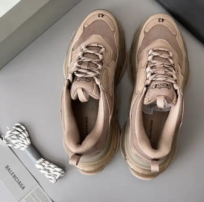 hype Balenciaga Sneakers