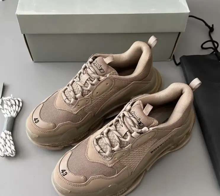 hype Balenciaga Sneakers