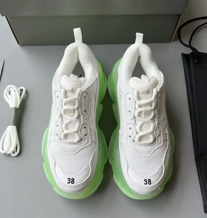 hype Balenciaga Sneakers