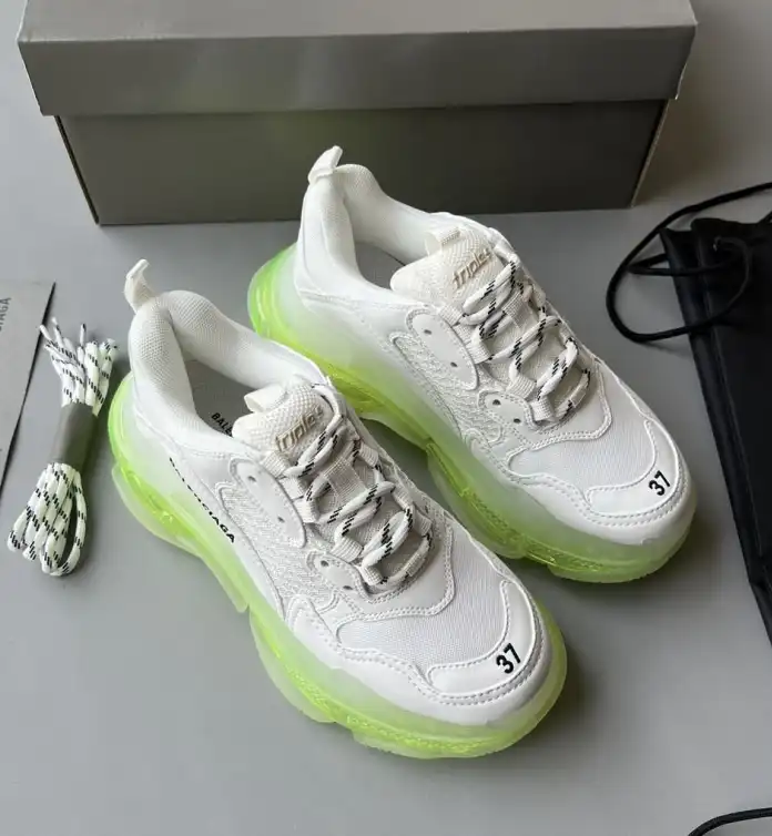 hype Balenciaga Sneakers