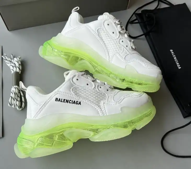 hype Balenciaga Sneakers