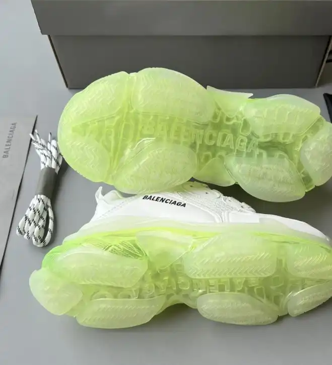 hype Balenciaga Sneakers