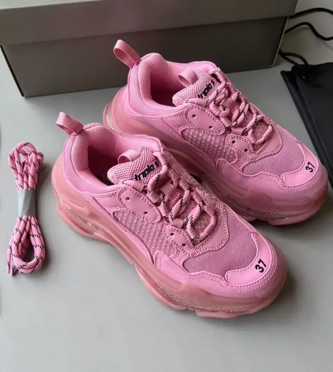 hype Balenciaga Sneakers