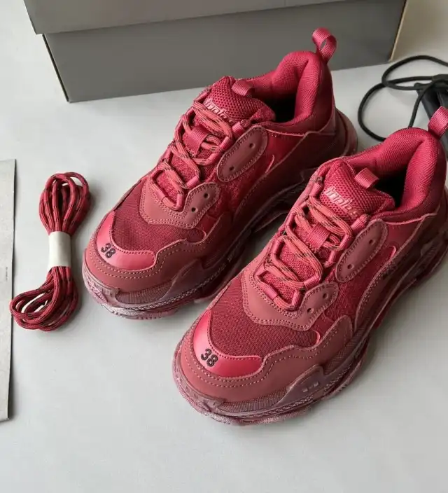 hype Balenciaga Sneakers