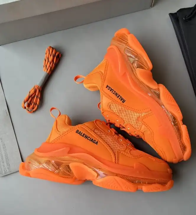 hype Balenciaga Sneakers