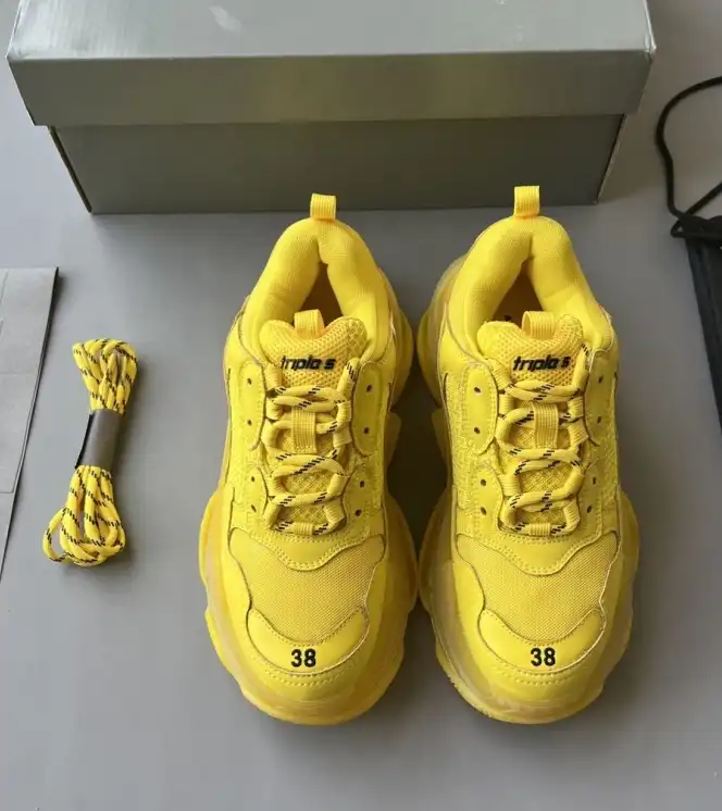 hype Balenciaga Sneakers