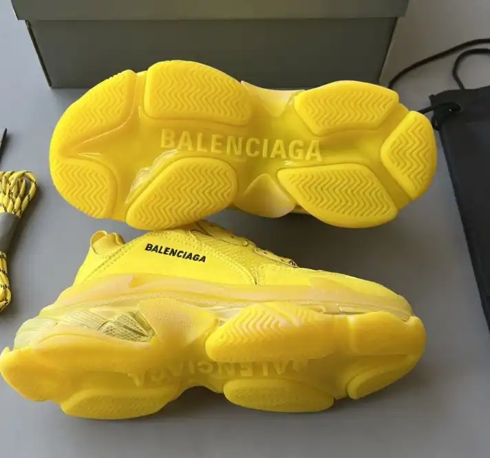 hype Balenciaga Sneakers