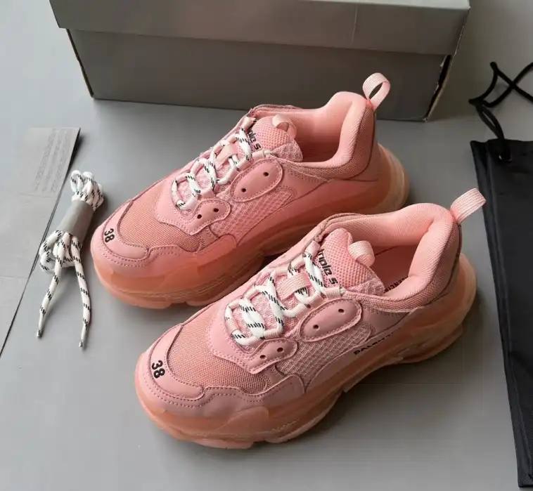 hype Balenciaga Sneakers