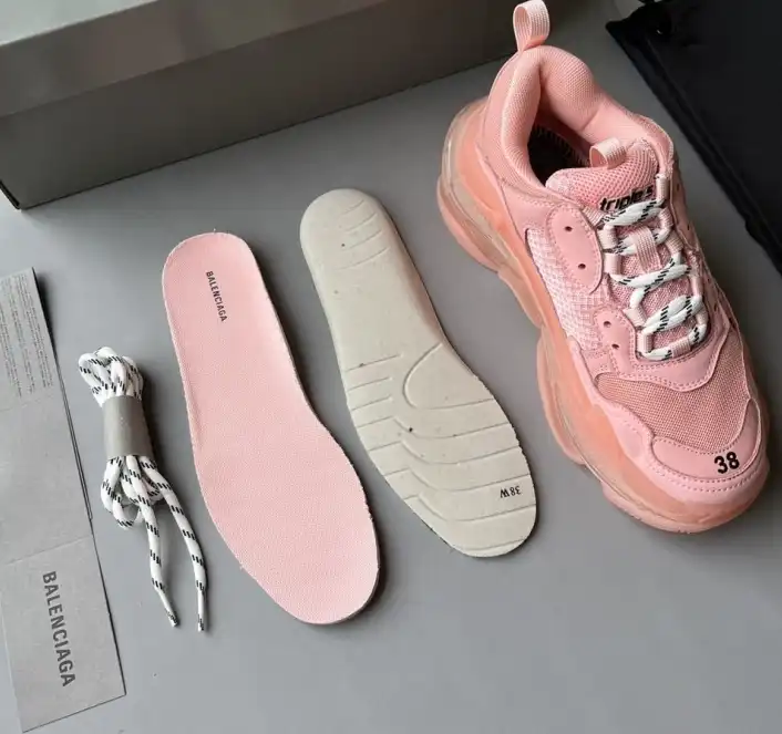 hype Balenciaga Sneakers