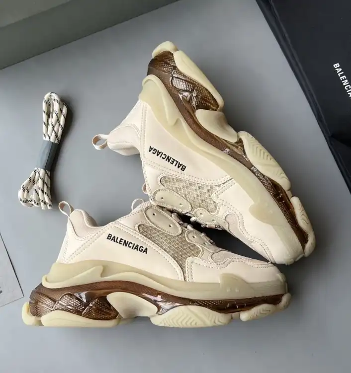 hype Balenciaga Sneakers