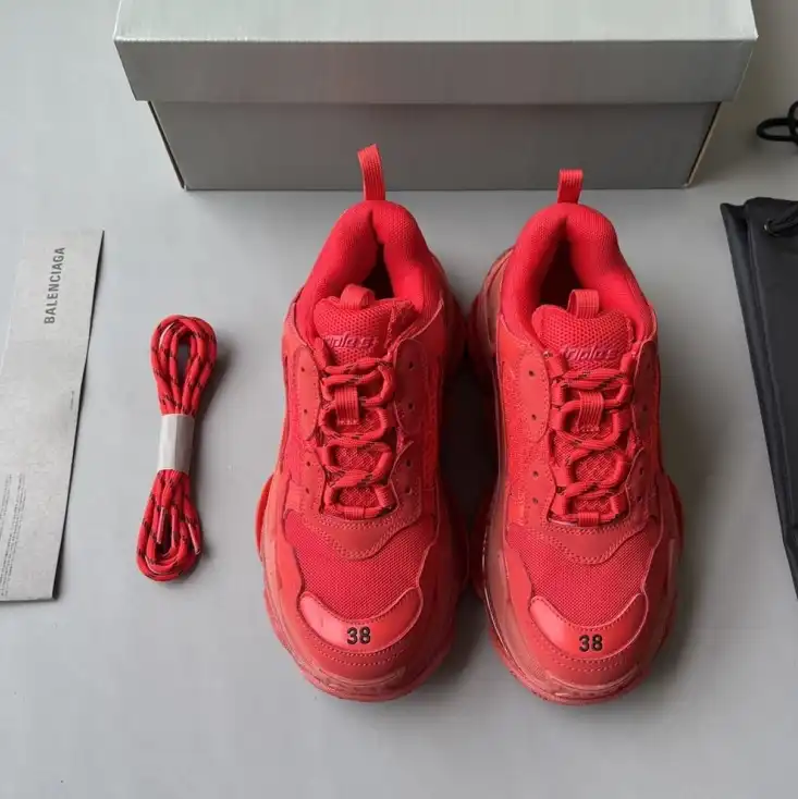 hype Balenciaga Sneakers