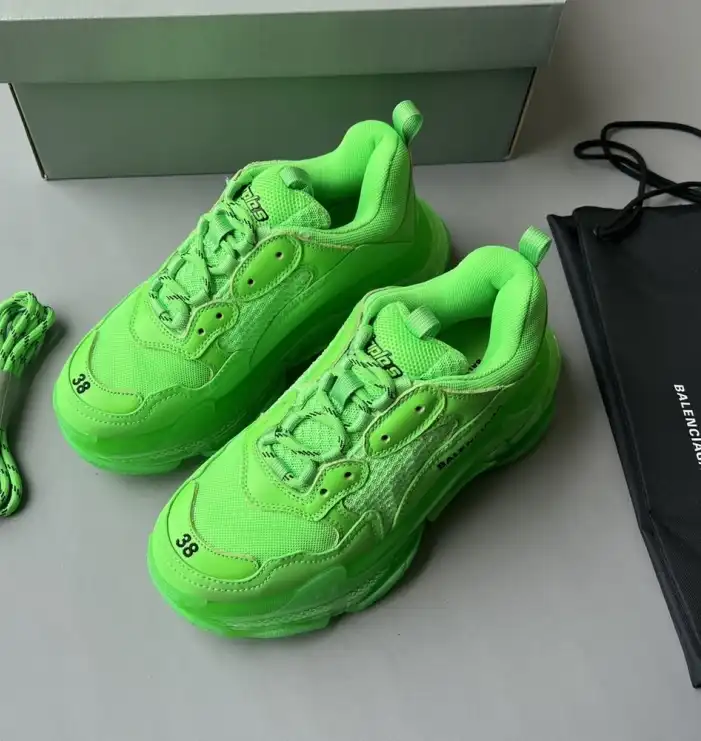 hype Balenciaga Sneakers