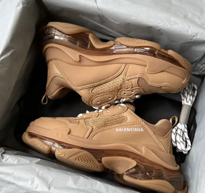 hype Balenciaga Sneakers