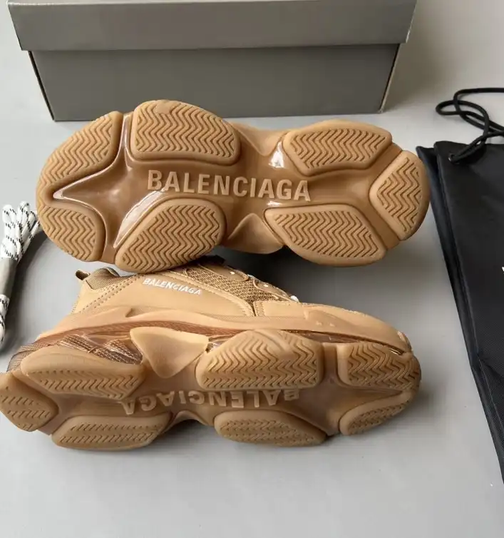 hype Balenciaga Sneakers