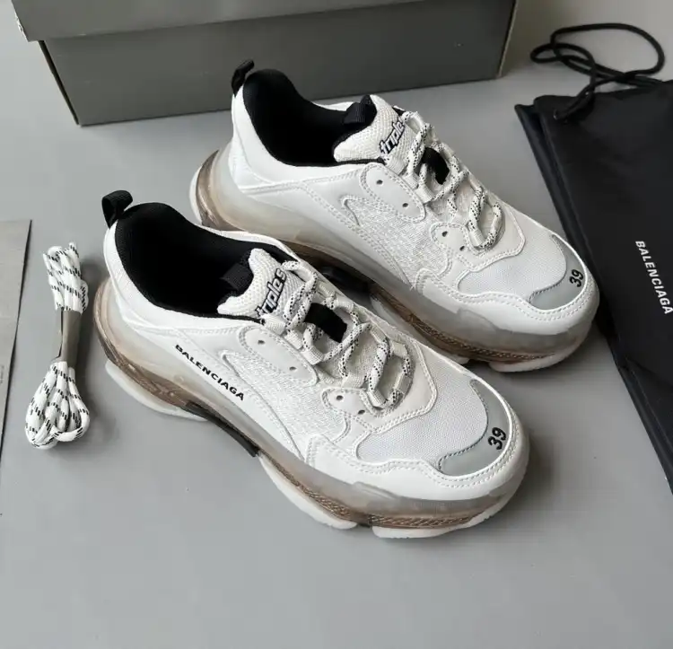 hype Balenciaga Sneakers