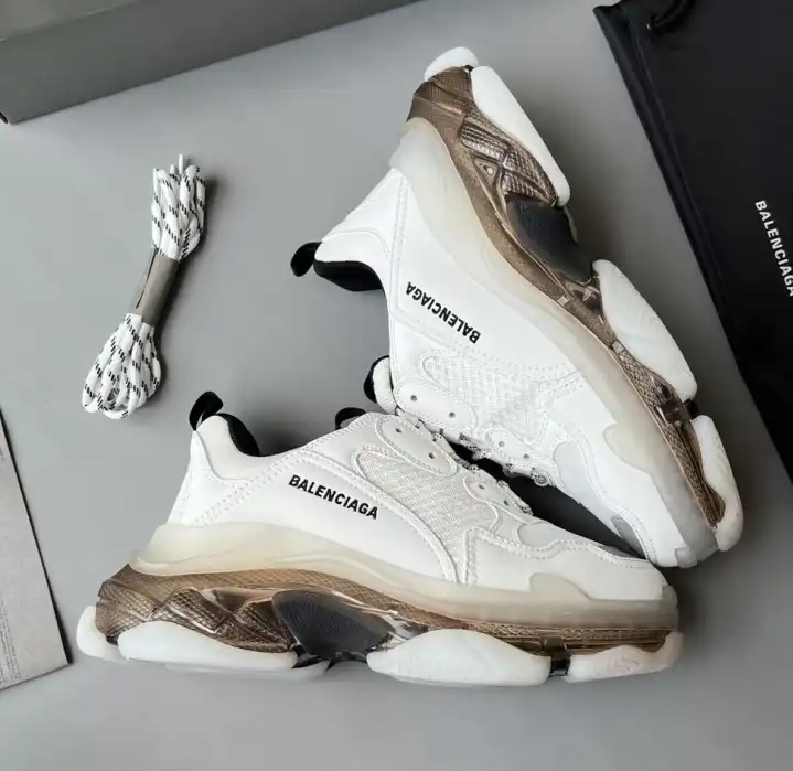 hype Balenciaga Sneakers