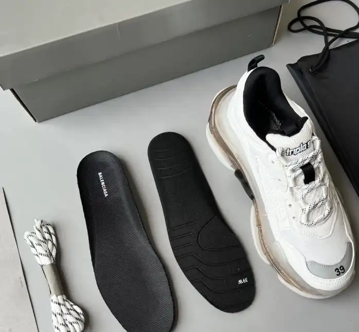 hype Balenciaga Sneakers