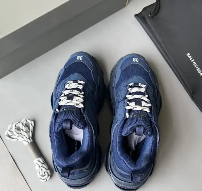 hype Balenciaga Sneakers