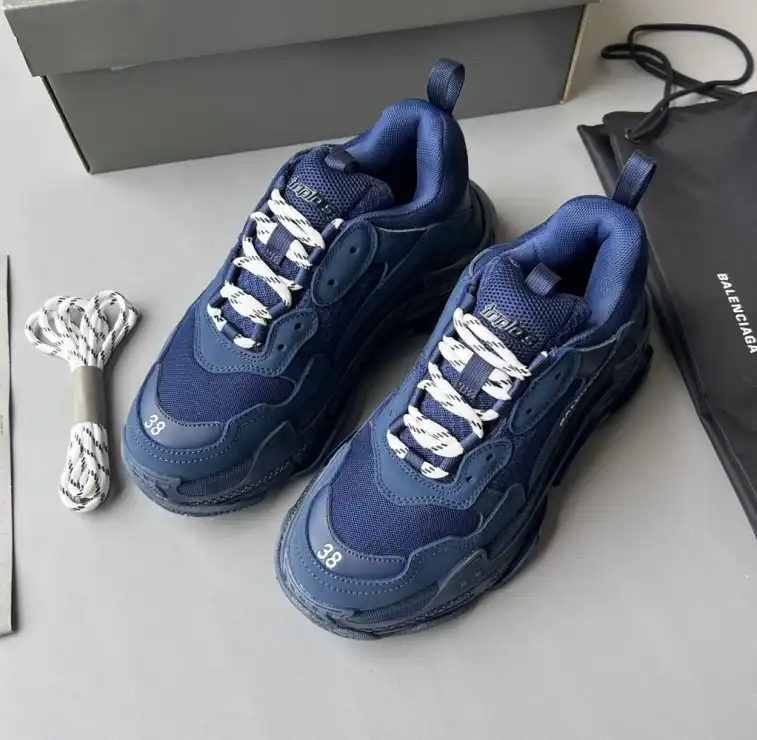 hype Balenciaga Sneakers