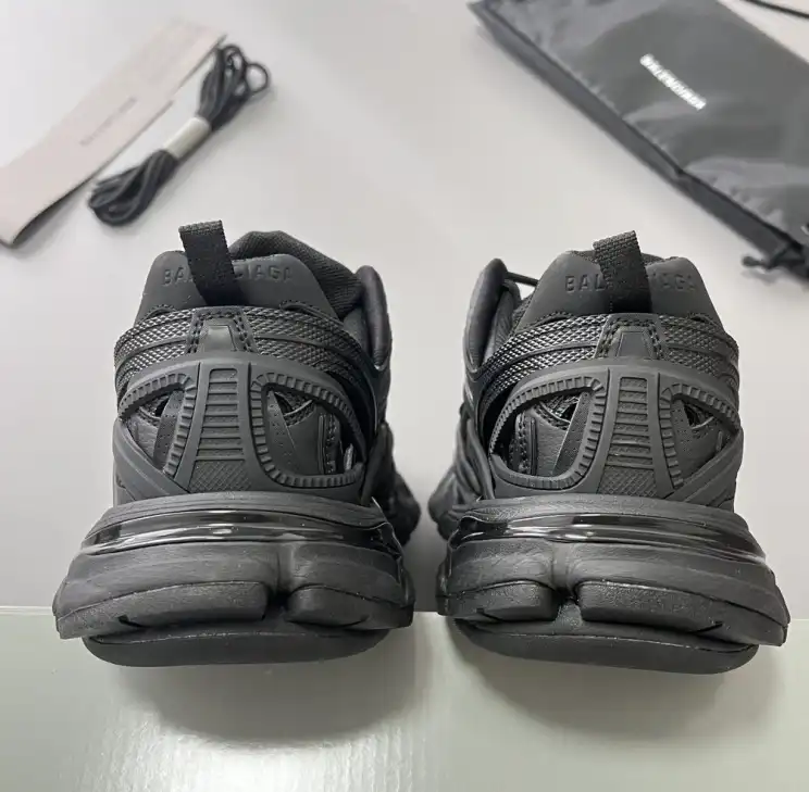 hype Balenciaga Sneakers