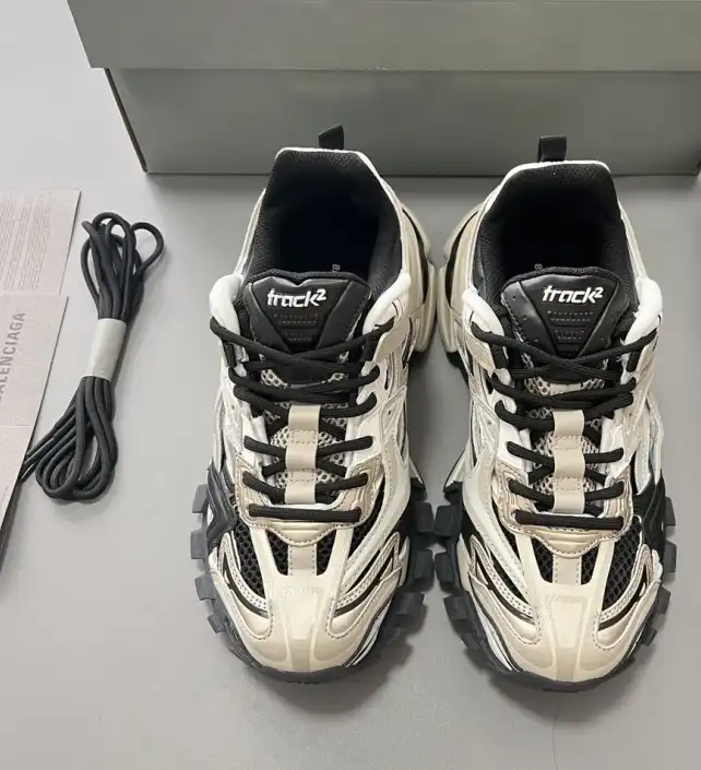 hype Balenciaga Sneakers