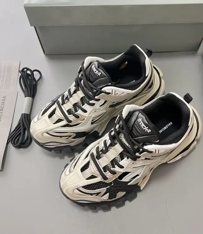 hype Balenciaga Sneakers