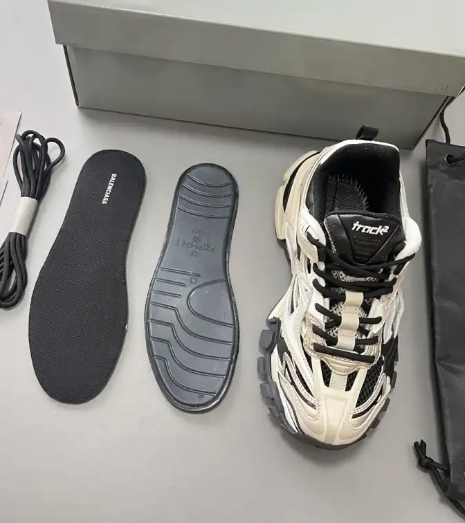 hype Balenciaga Sneakers