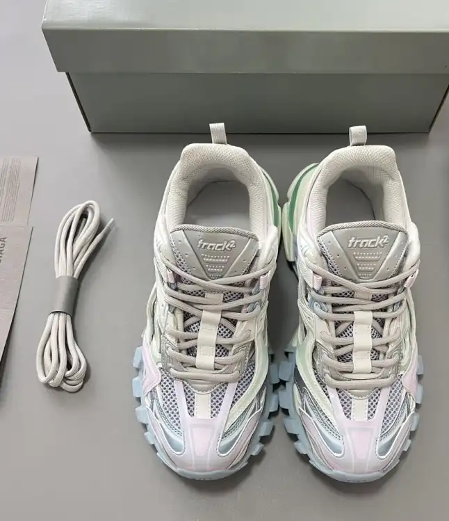 hype Balenciaga Sneakers