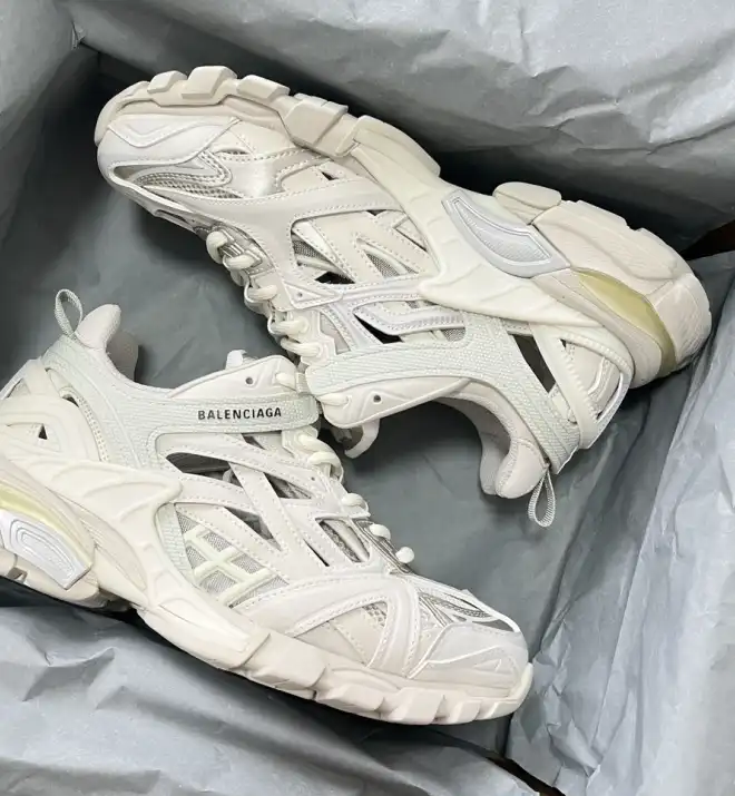 hype Balenciaga Sneakers