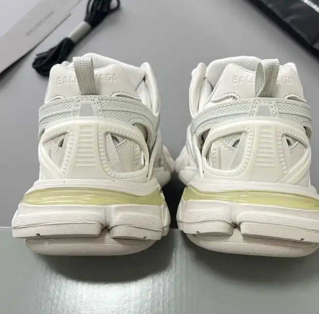 hype Balenciaga Sneakers