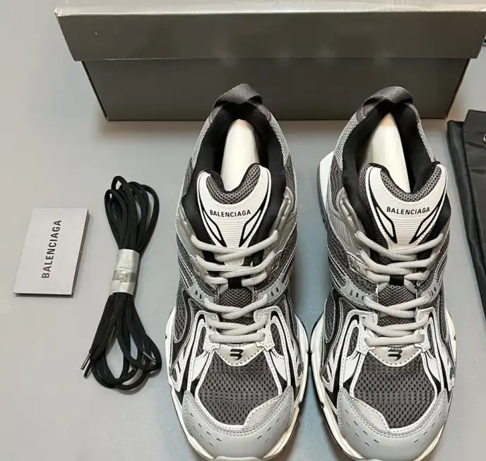 hype Balenciaga Sneakers