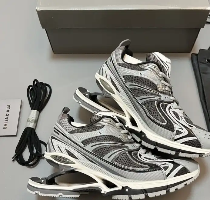 hype Balenciaga Sneakers