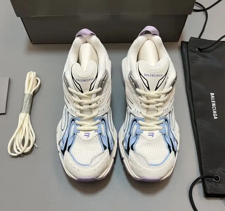 hype Balenciaga Sneakers