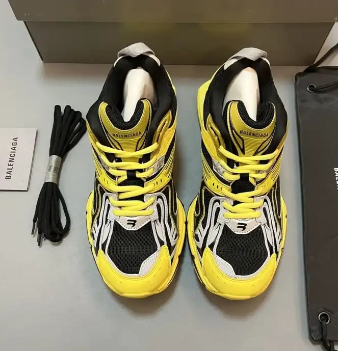 hype Balenciaga Sneakers