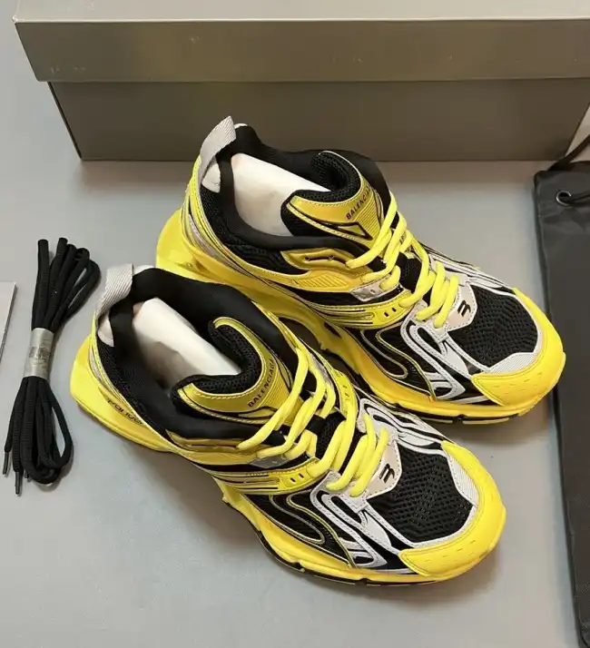 hype Balenciaga Sneakers