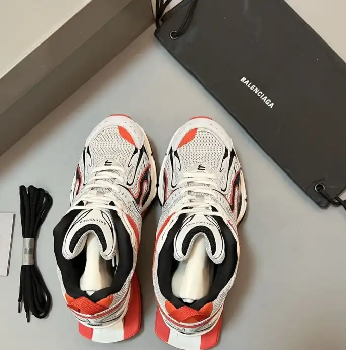 hype Balenciaga Sneakers