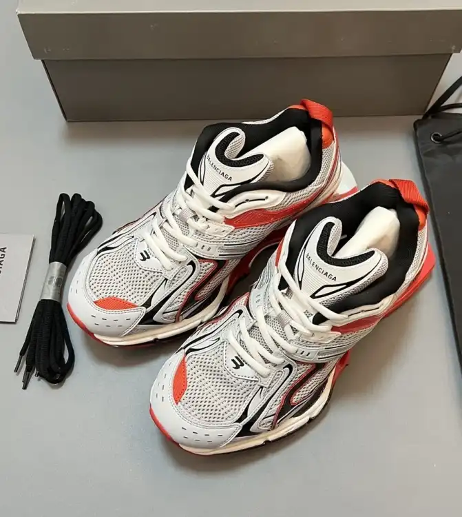 hype Balenciaga Sneakers