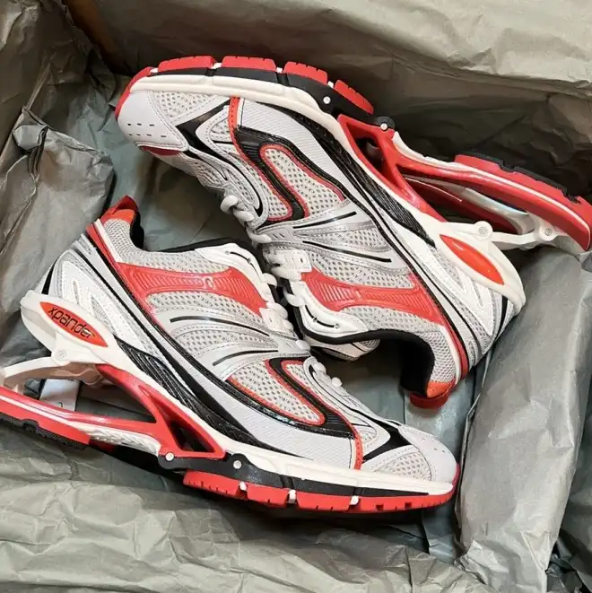 hype Balenciaga Sneakers