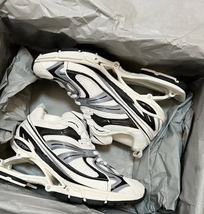 hype Balenciaga Sneakers